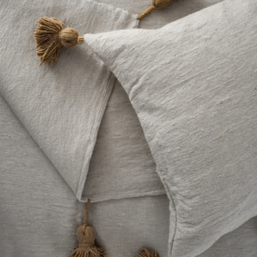 Pompondeken creme en beige