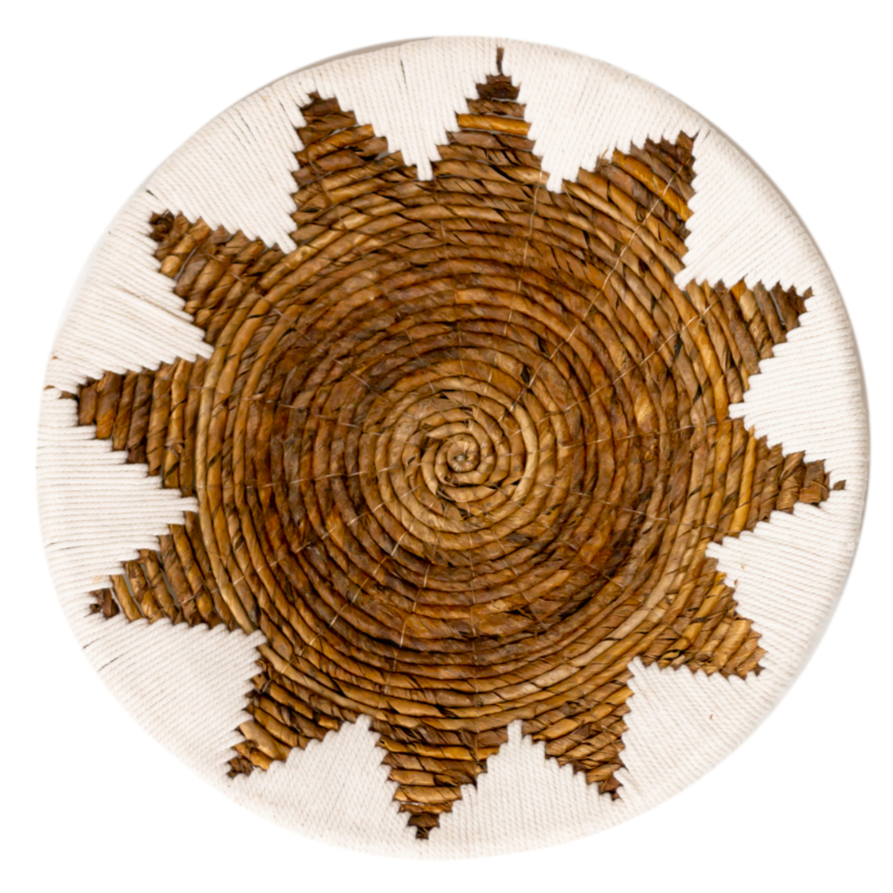 ronde boho wanddecoratie in de kleuren wit en bruin